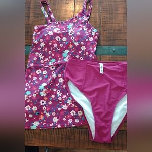Latched mama nursing swim set